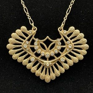 Gold sparkle heart pendant on chain N114
